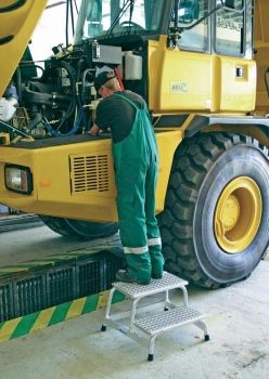 Монтажная подставка, 4 ступеньки, алюм. решетч. ступени